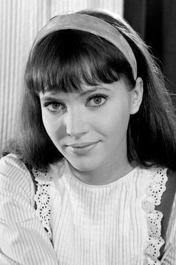 Anna Karina